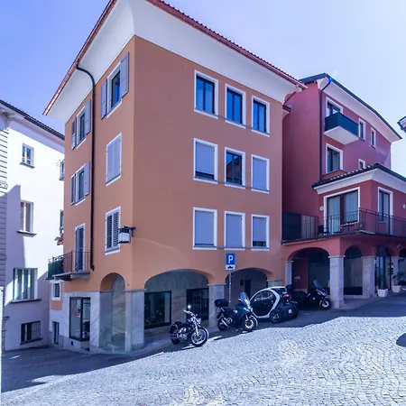 Essenzial Piazza Grande Διαμέρισμα *